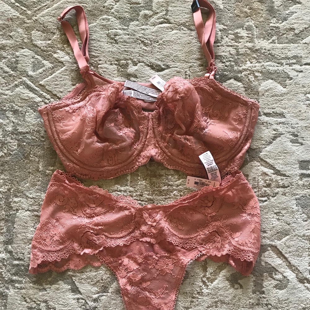 Victoria’s Secret Dream Angels 36dd  M thong set